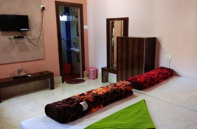 Resort Jayanti Hills Jungle Camp Rajabhat Khawa ภายนอก รูปภาพ